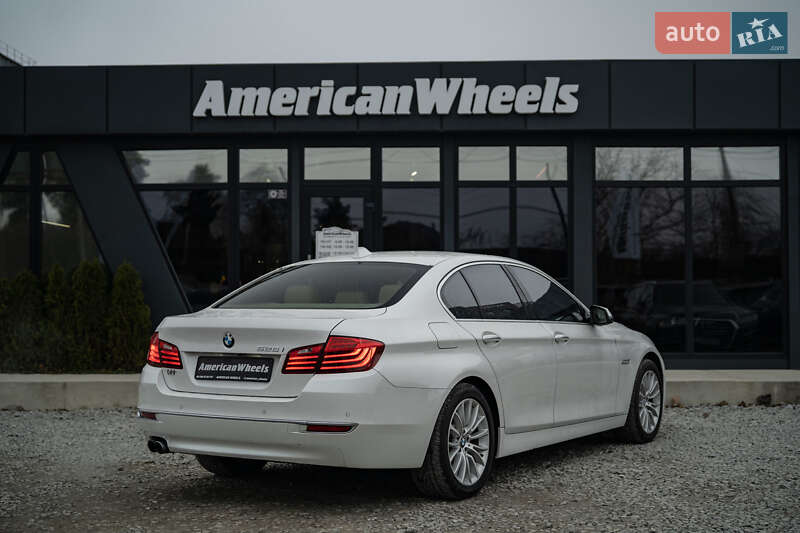 Седан BMW 5 Series 2014 в Черновцах