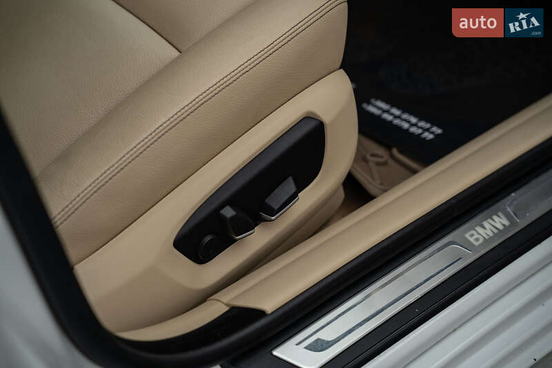 Седан BMW 5 Series 2014 в Черновцах