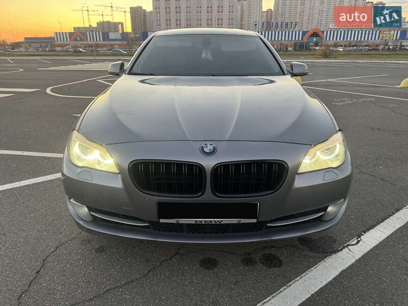 Седан BMW 5 Series 2011 в Києві