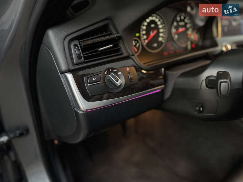 Седан BMW 5 Series 2011 в Киеве фото 18 Седан BMW 5 Series 2011 в Киеве