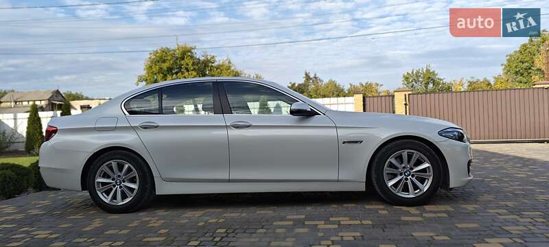 Седан BMW 5 Series 2016 в Верхнеднепровске фото 22 Седан BMW 5 Series 2016 в Верхнеднепровске