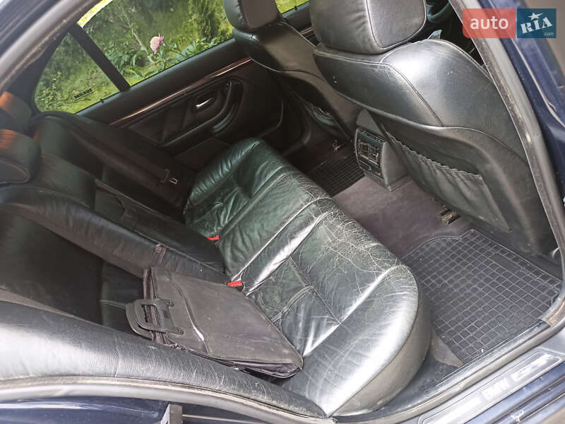 Седан BMW 5 Series 1999 в Черновцах