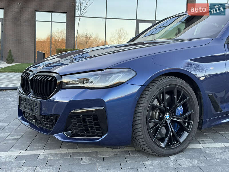 Седан BMW 5 Series 2018 в Ужгороде фото 15 Седан BMW 5 Series 2018 в Ужгороде