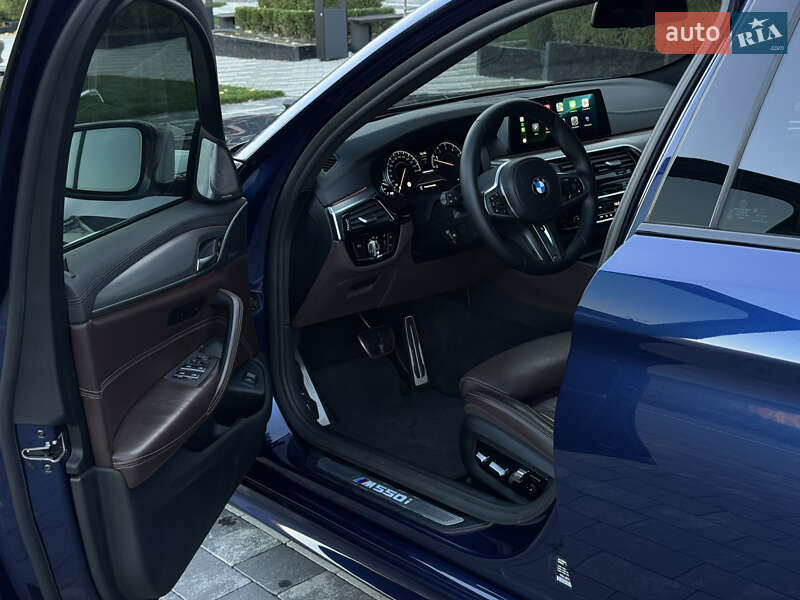 Седан BMW 5 Series 2018 в Ужгороде фото 24 Седан BMW 5 Series 2018 в Ужгороде