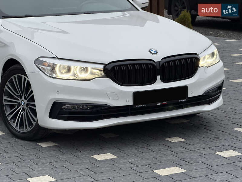 Седан BMW 5 Series 2017 в Ужгороді