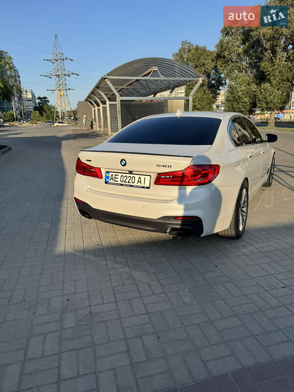 Седан BMW 5 Series 2017 в Днепре