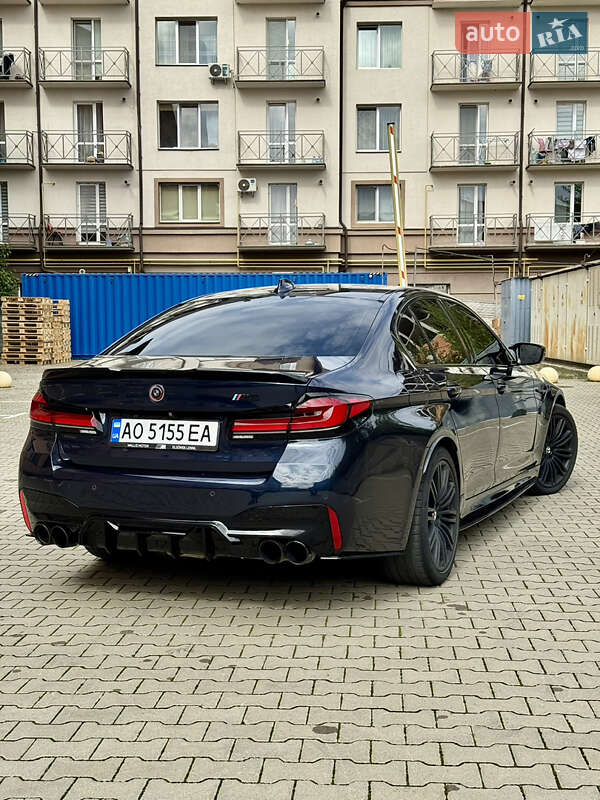 Седан BMW 5 Series 2017 в Ужгороде