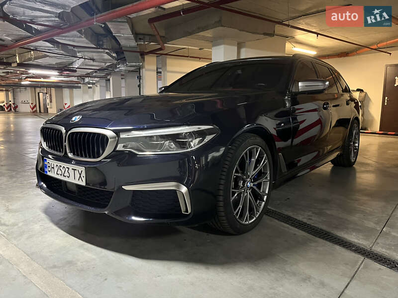 BMW 5 Series 2019