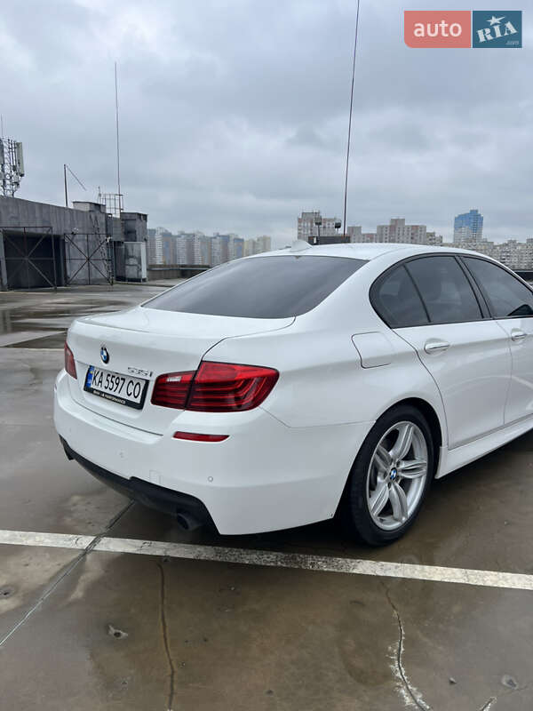 Седан BMW 5 Series 2013 в Киеве