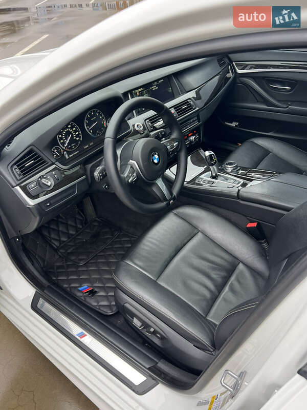 Седан BMW 5 Series 2013 в Киеве