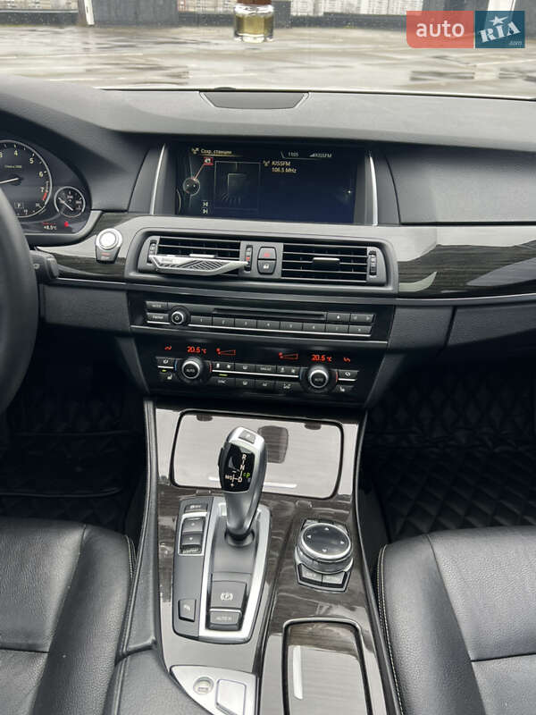Седан BMW 5 Series 2013 в Киеве