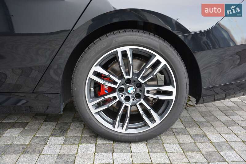 Седан BMW 5 Series 2024 в Києві фото 10 Седан BMW 5 Series 2024 в Києві