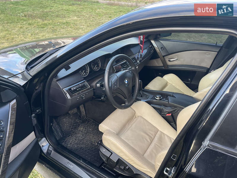 Седан BMW 5 Series 2005 в Бершади
