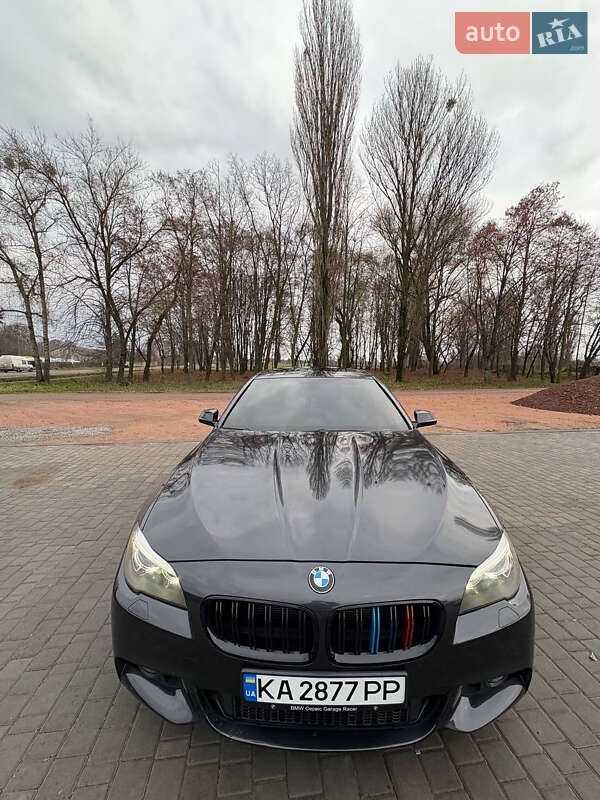 Седан BMW 5 Series 2013 в Киеве