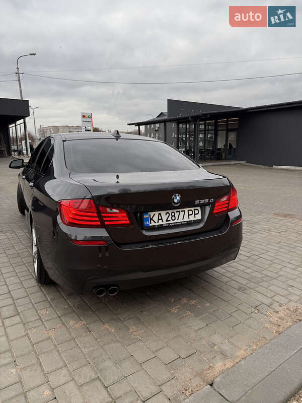 Седан BMW 5 Series 2013 в Киеве