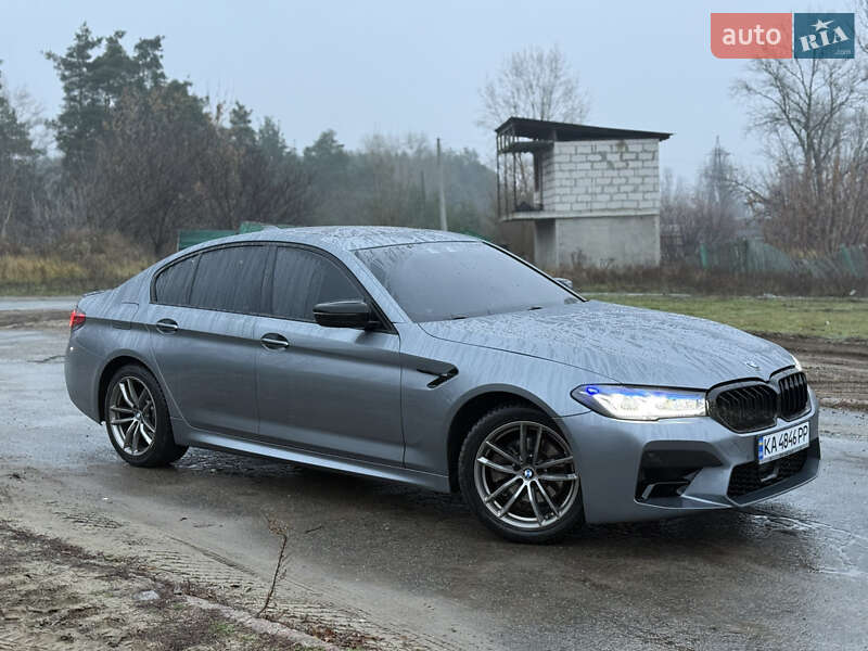 Седан BMW 5 Series 2018 в Києві