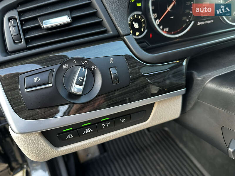 Седан BMW 5 Series 2016 в Одесі