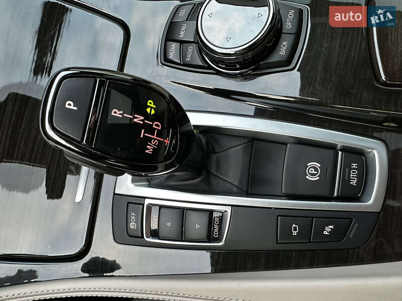 Седан BMW 5 Series 2016 в Одесі