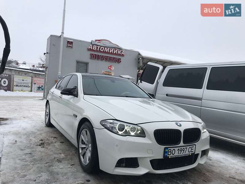 Седан BMW 5 Series 2013 в Одессе