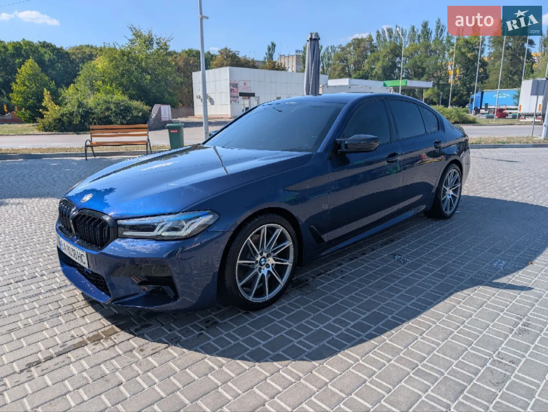 2017 BMW 5er - мініатюра 3