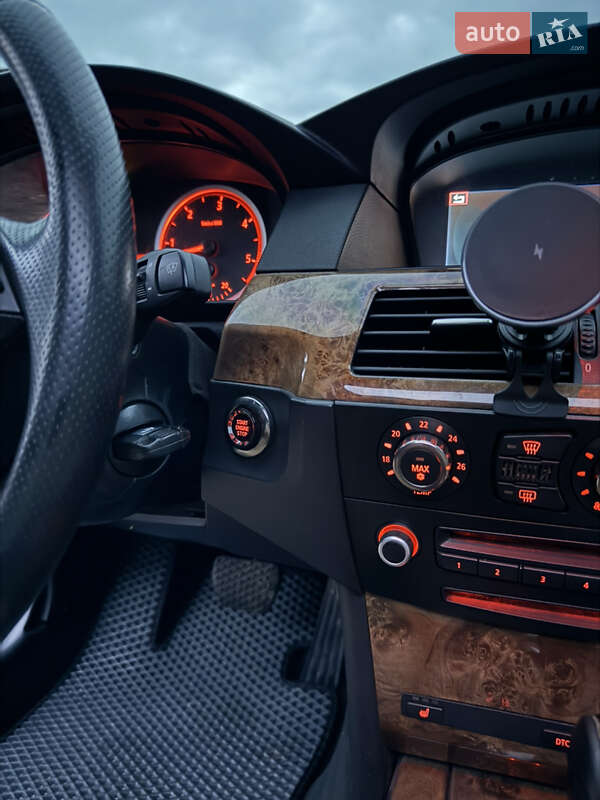 Седан BMW 5 Series 2005 в Тернополе