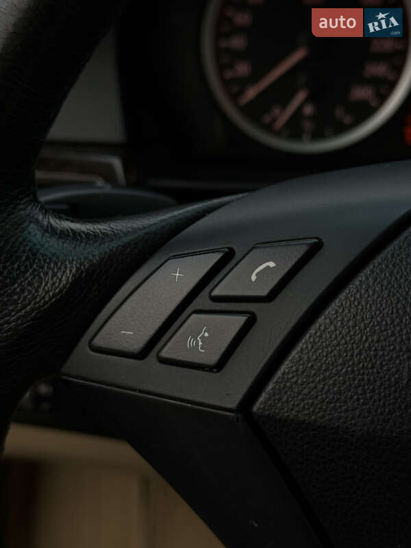 Седан BMW 5 Series 2005 в Киеве