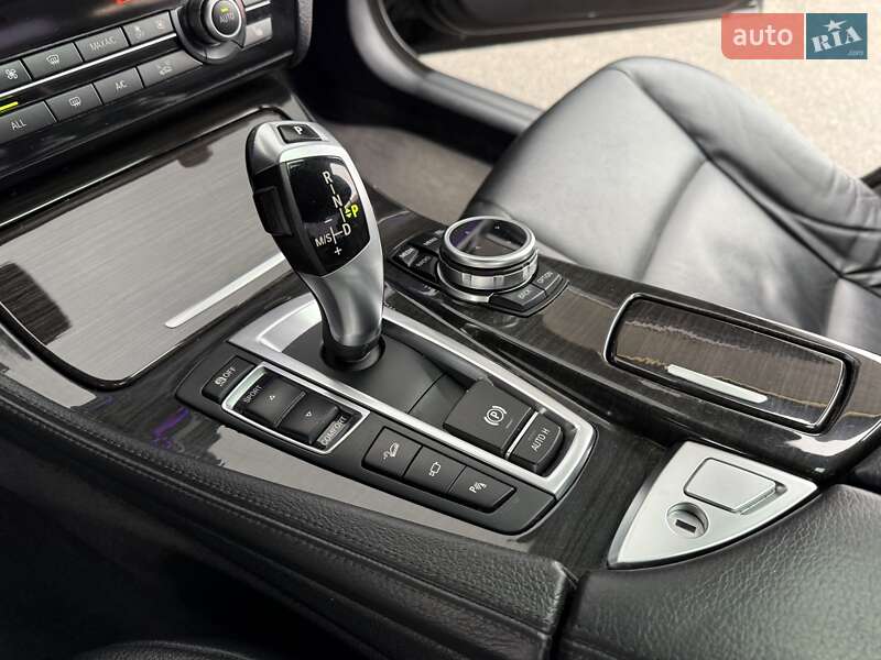 Седан BMW 5 Series 2013 в Днепре