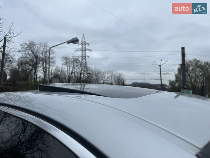 Седан BMW 5 Series 2004 в Львове