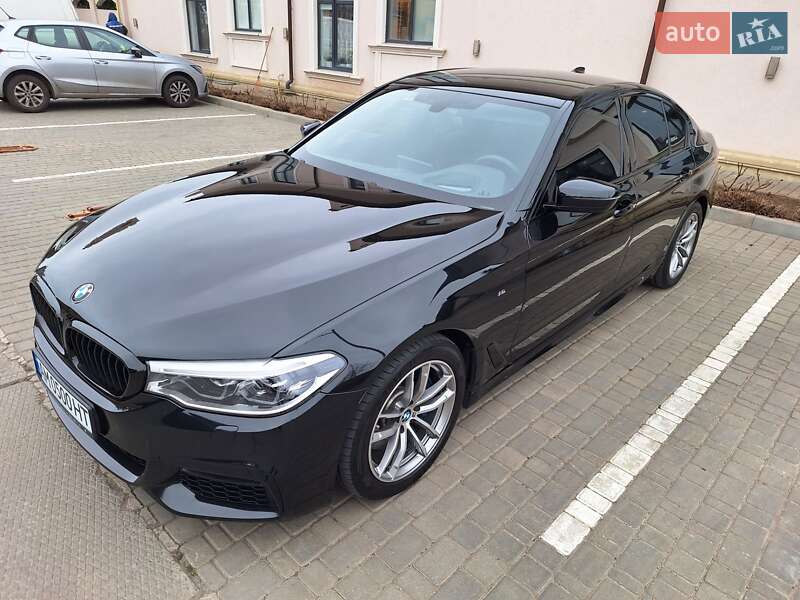 Седан BMW 5 Series 2017 в Николаеве
