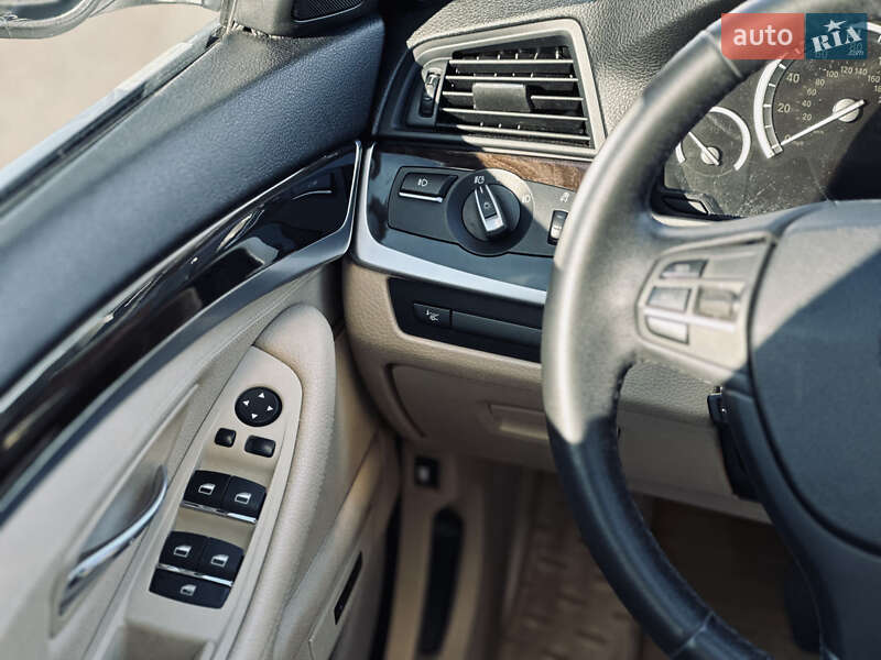 Седан BMW 5 Series 2012 в Кременчуге