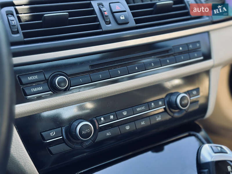 Седан BMW 5 Series 2012 в Кременчуге