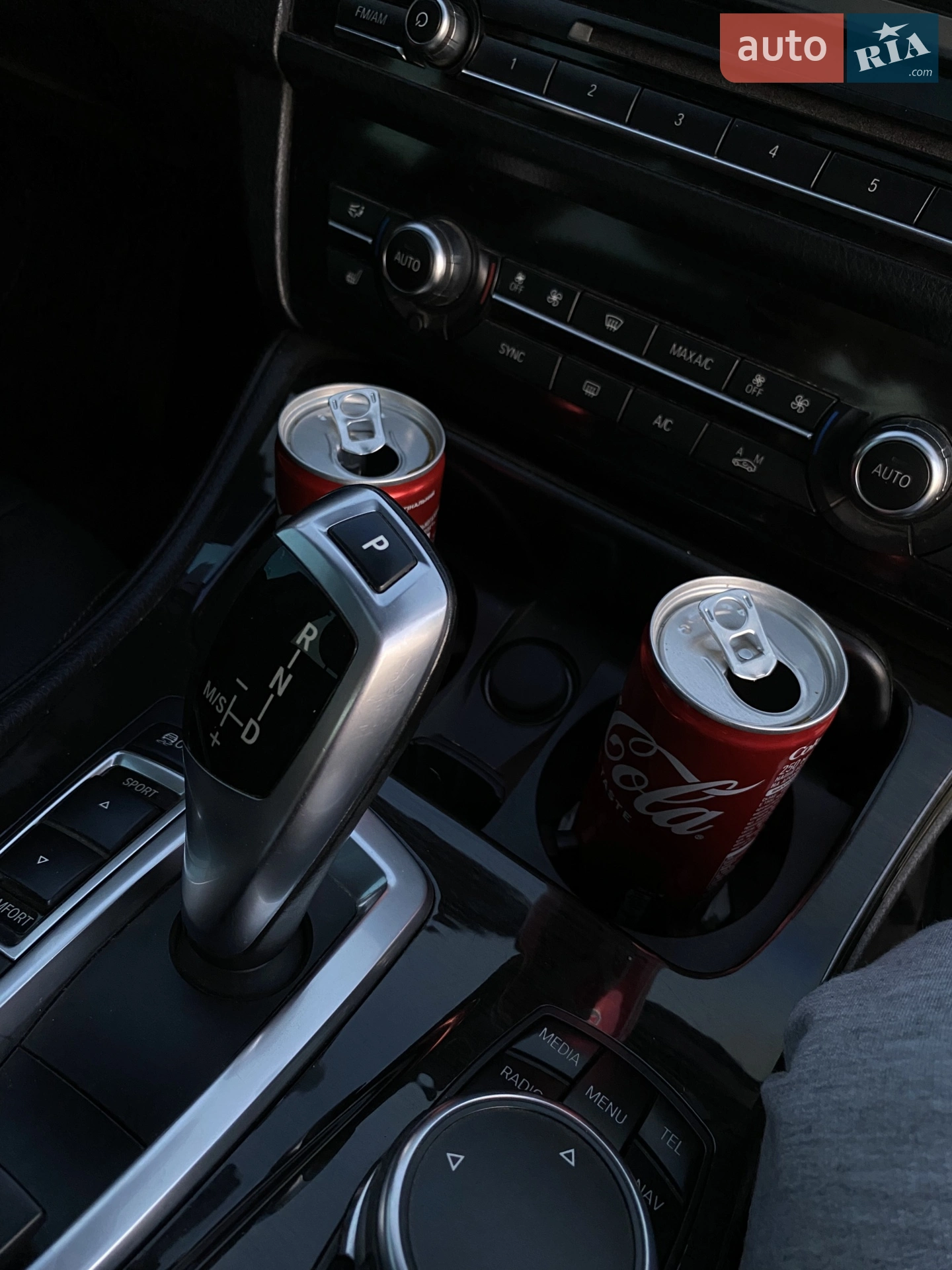 2015 BMW 5er - мініатюра 13