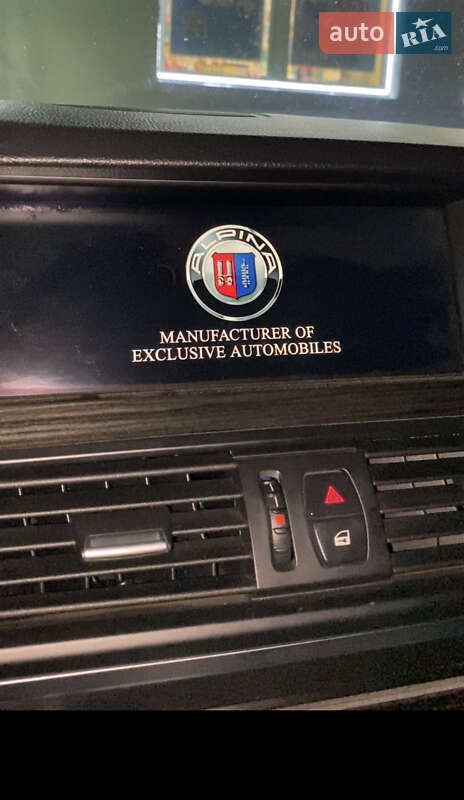 Седан BMW 5 Series 2015 в Ирпене