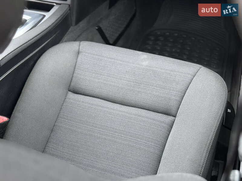 Седан BMW 5 Series 2009 в Тернополі