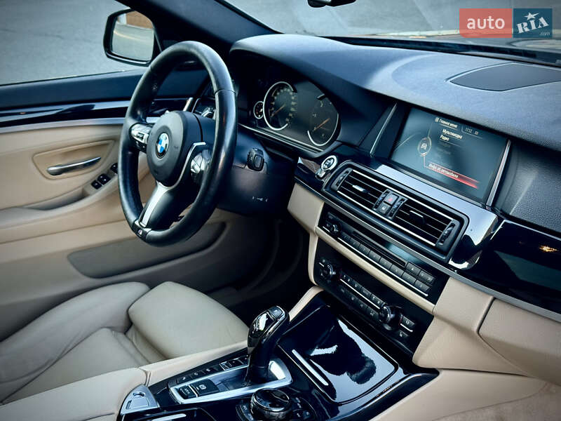 Седан BMW 5 Series 2015 в Киеве