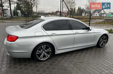 Седан BMW 5 Series 2011 в Шацке