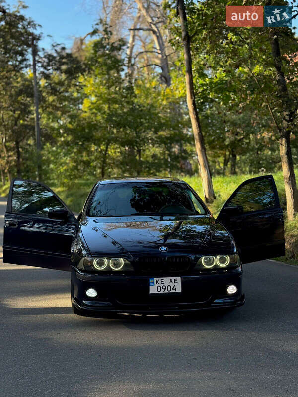 Седан BMW 5 Series 1998 в Харькове