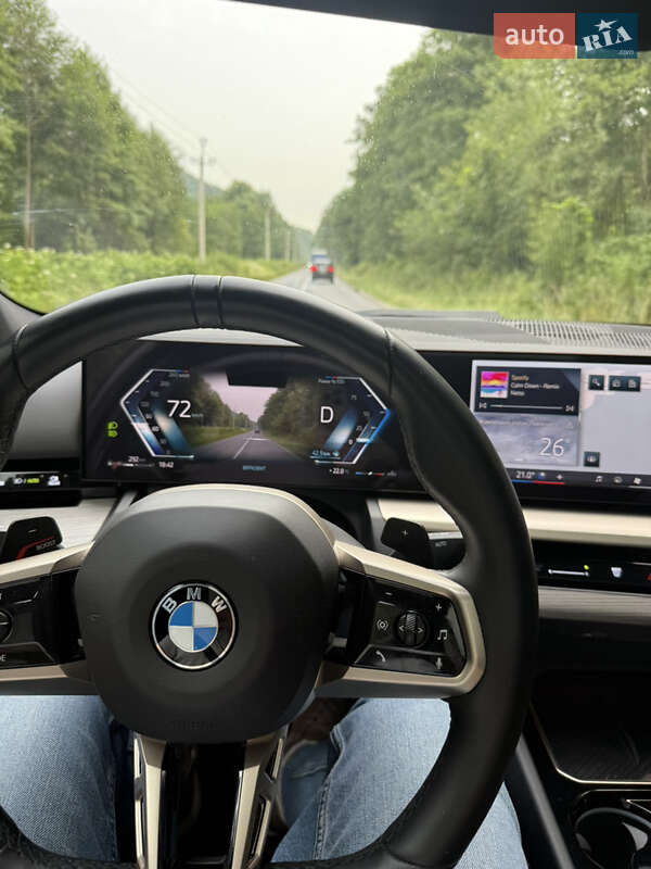 Седан BMW 5 Series 2023 в Львове фото 12 Седан BMW 5 Series 2023 в Львове