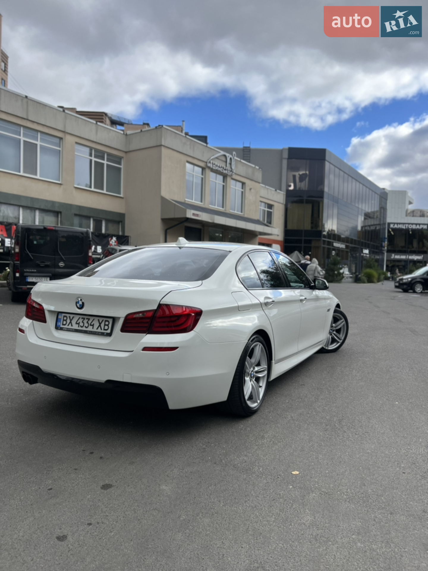 BMW 5 Series 2015 VIN WBAXA5C58FD691535 фото оголошення 32 з 34
