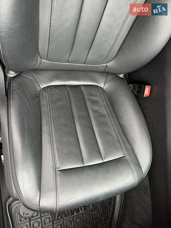 Седан BMW 5 Series 2017 в Запорожье