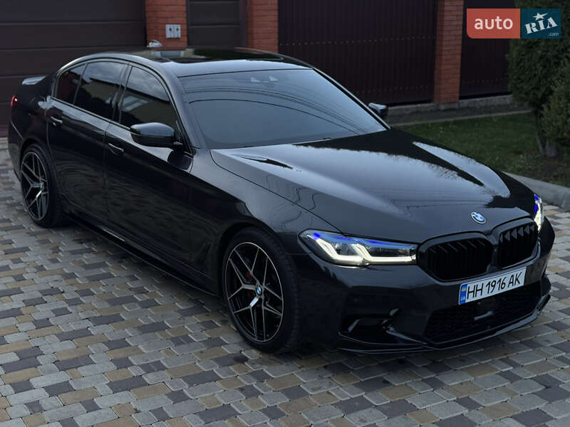 Седан BMW 5 Series 2017 в Одессе