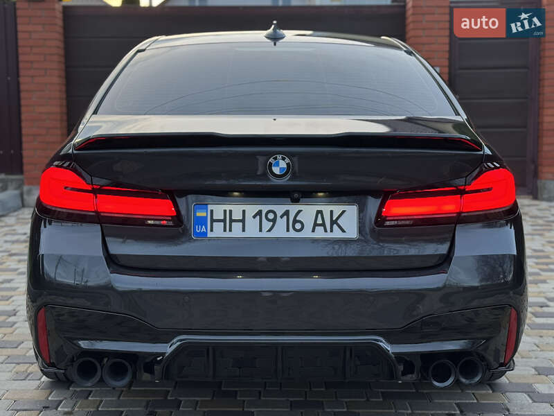 Седан BMW 5 Series 2017 в Одессе