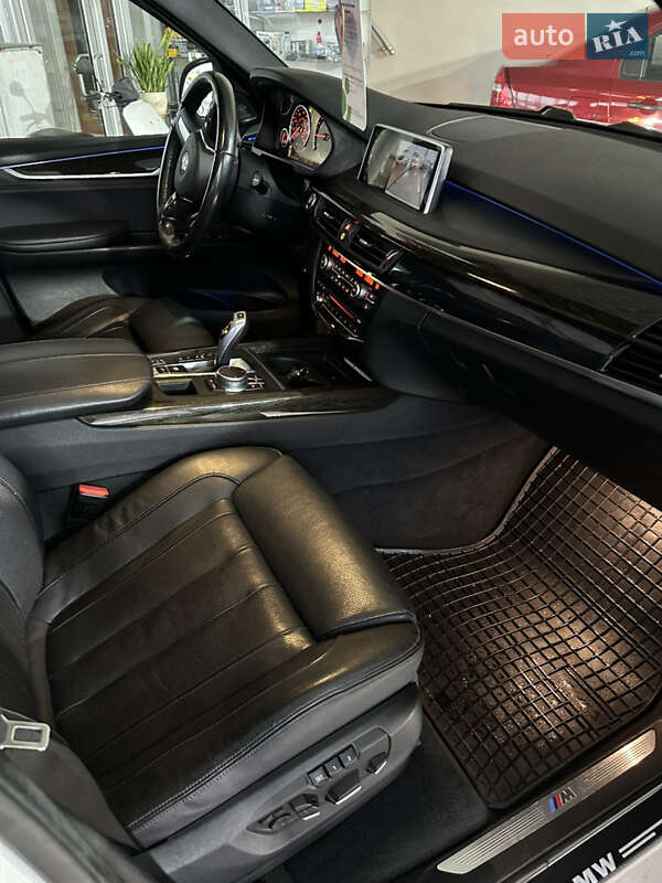 Универсал BMW 5 Series 2017 в Одессе