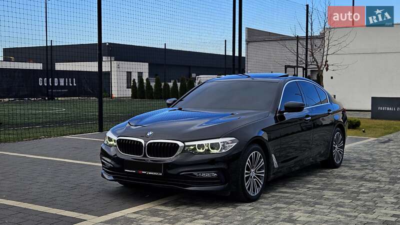 Седан BMW 5 Series 2017 в Мукачево