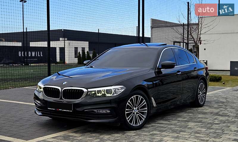 Седан BMW 5 Series 2017 в Мукачево