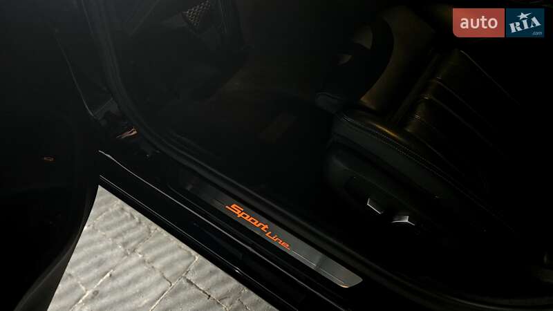 Седан BMW 5 Series 2017 в Мукачево