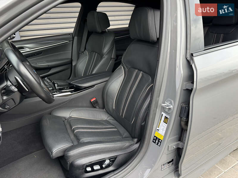 Седан BMW 5 Series 2020 в Киеве