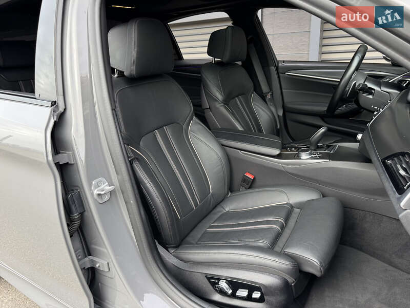 Седан BMW 5 Series 2020 в Киеве