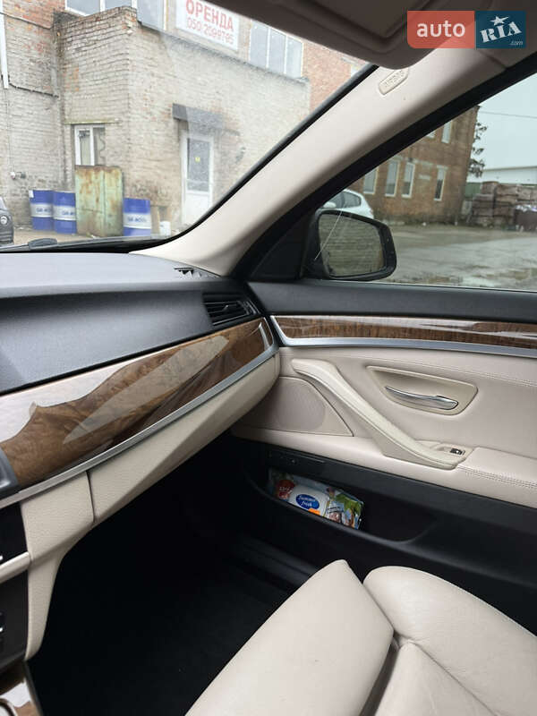 Універсал BMW 5 Series 2012 в Луцьку
