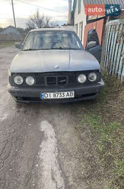Седан BMW 5 Series 1991 в Прилуках
